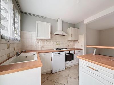 Maison - 73 m² - 5 pièces