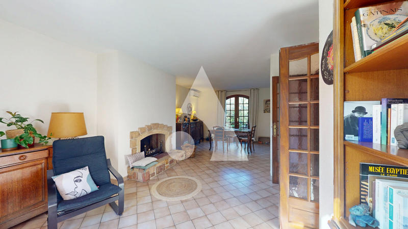 Maison - 103 m² - 7 pièces