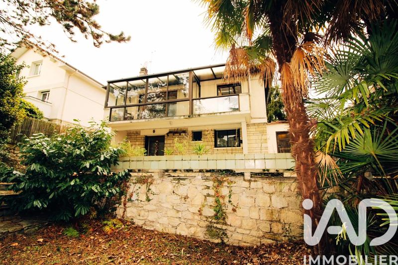 Maison - 122 m² - 5 pièces