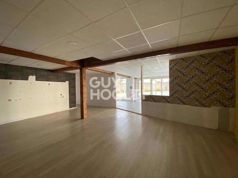 Local commercial - 221 m²