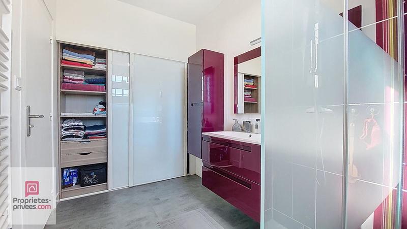 Maison - 137 m² - 5 pièces