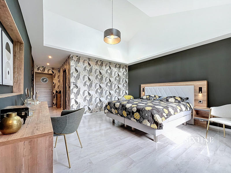 Ferme - 302 m² - 8 pièces