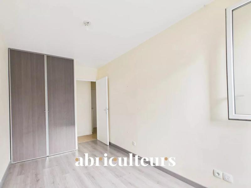 Appartement - 75 m² - 4 pièces