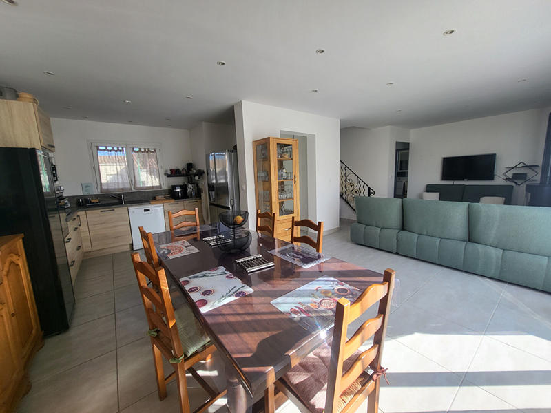 Maison - 107 m² - 4 pièces