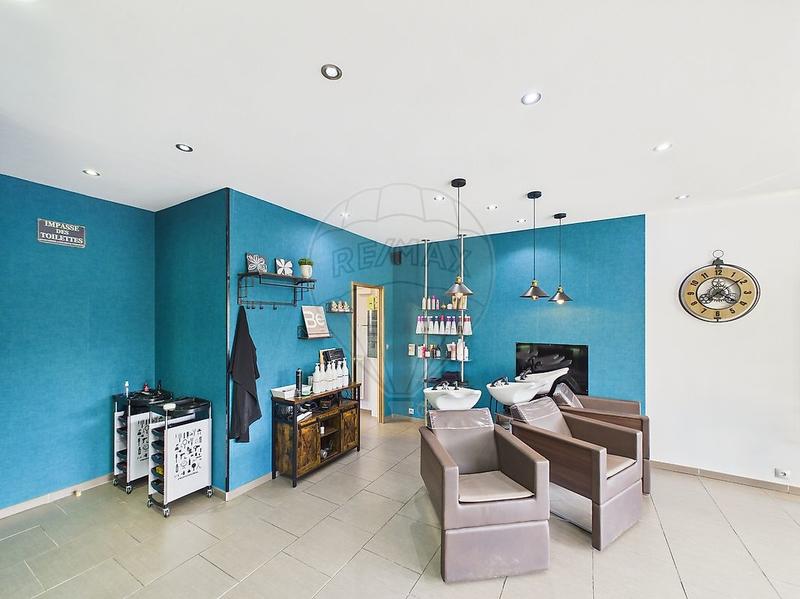 Local commercial - 70 m² - 3 pièces