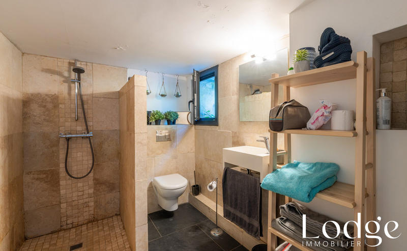 Maison ancienne - 250 m² - 8 pièces