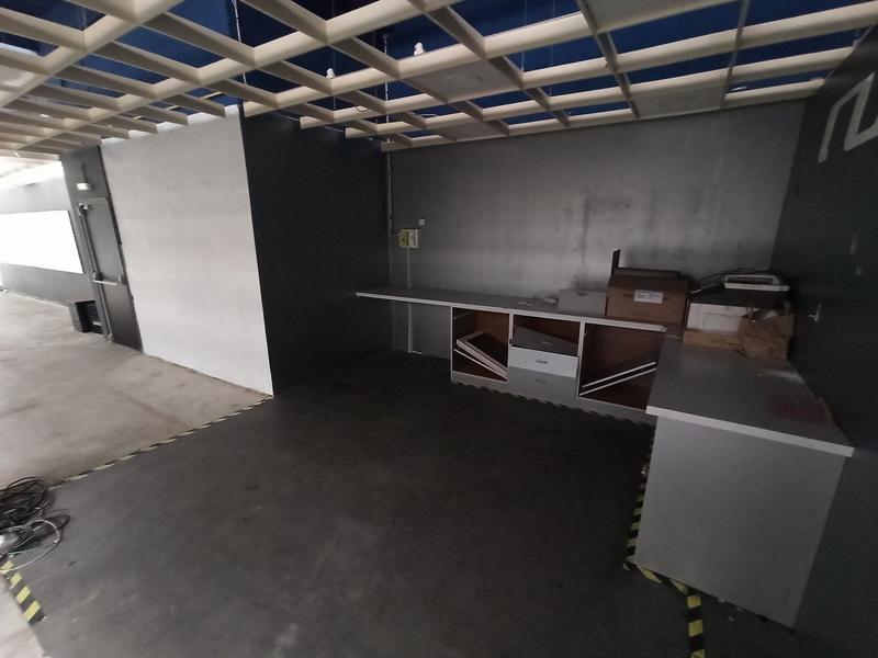 Local commercial - 600 m²