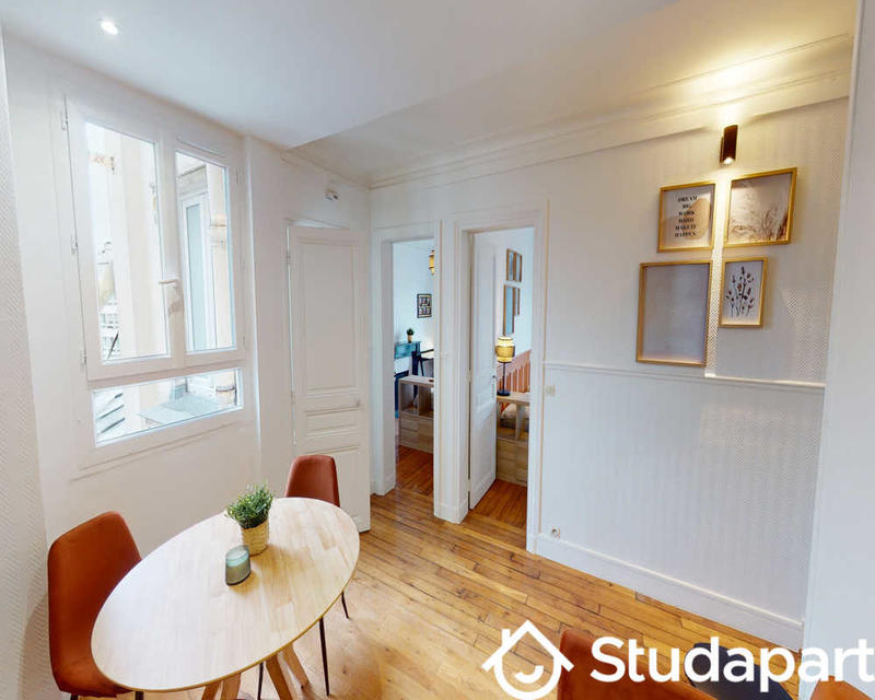 Chambre - 75 m² - 1 pièce