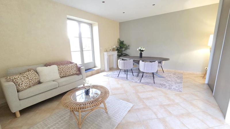 Maison en pierre - 61 m² - 3 pièces