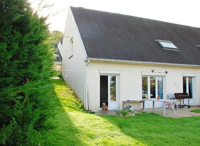 Maison - 97 m² - 4 pièces