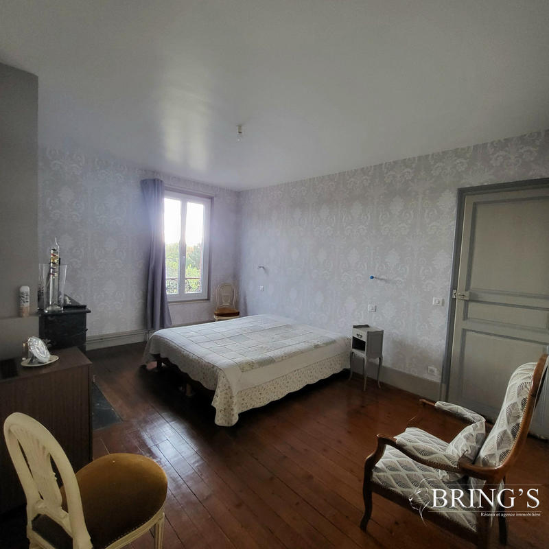 Maison - 156 m² - 7 pièces