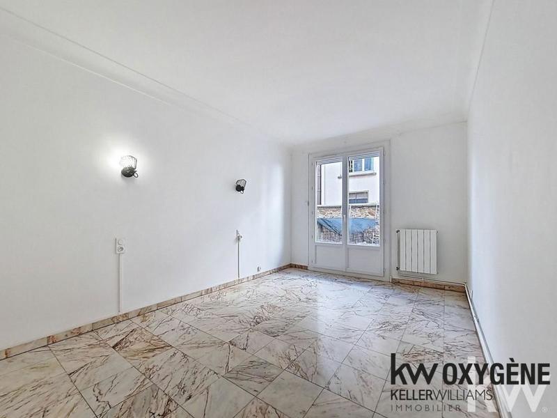 Appartement - 102 m² - 4 pièces