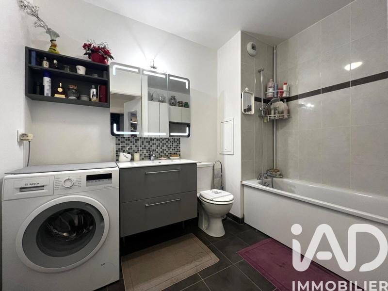 Appartement - 79 m² - 4 pièces