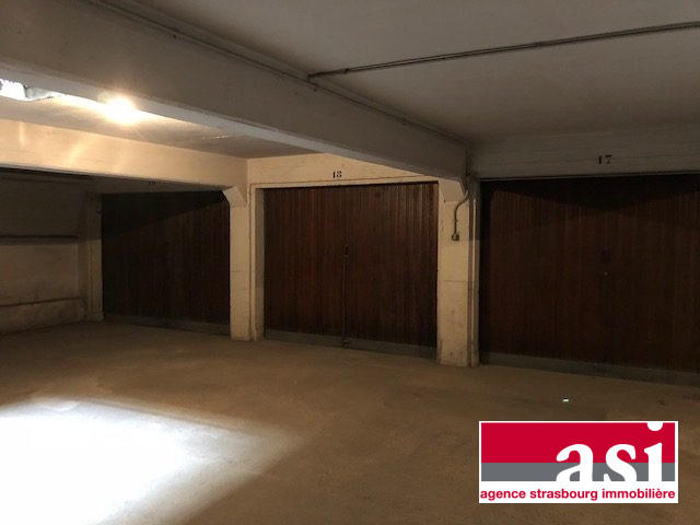 Parking / Garage - 13 m²