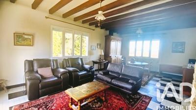 Maison - 166 m² - 8 pièces