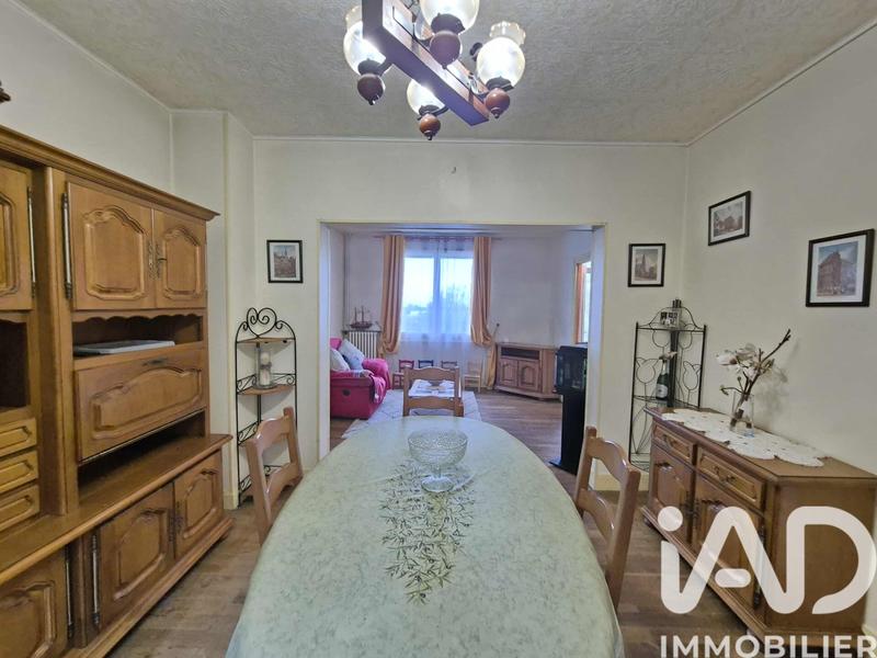 Maison - 110 m² - 5 pièces