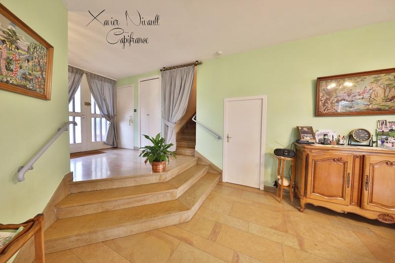 Maison - 145 m² - 5 pièces