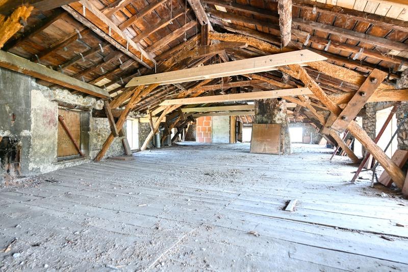 Appartement - 180 m² - 4 pièces