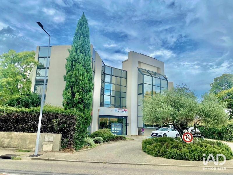 Local commercial - 97 m²