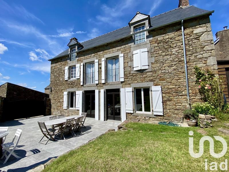 Maison - 136 m² - 6 pièces