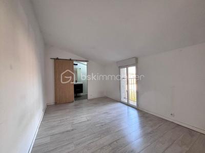 Loft - 44 m² - 2 pièces