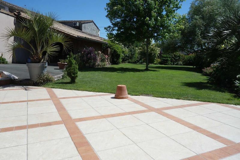 Maison - 258 m² - 6 pièces