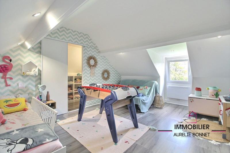 Maison - 95 m² - 5 pièces