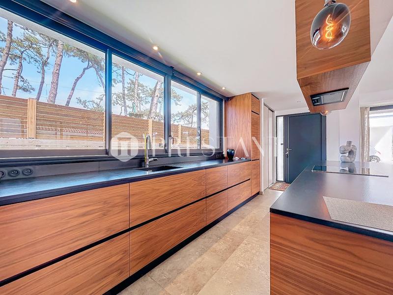 Maison - 160 m² - 5 pièces