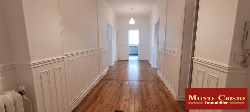 Appartement - 141 m² - 5 pièces