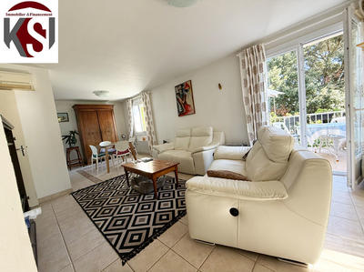 Maison - 97 m² - 4 pièces