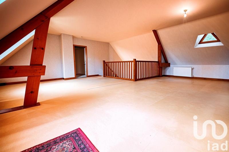 Maison - 196 m² - 7 pièces