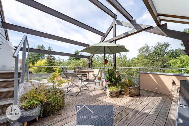 Appartement - 120 m² - 5 pièces