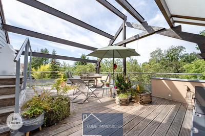 Appartement - 120 m² - 5 pièces