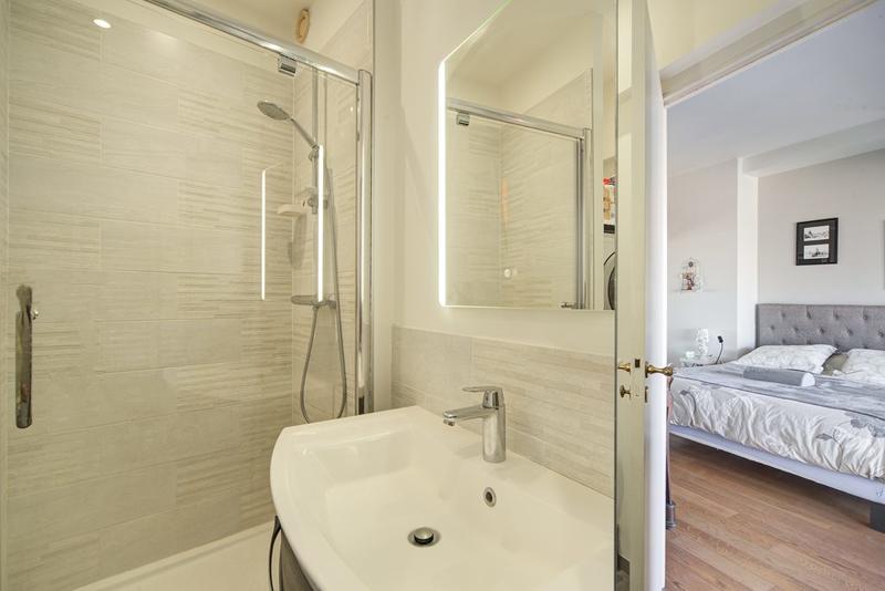 Appartement - 129 m² - 5 pièces