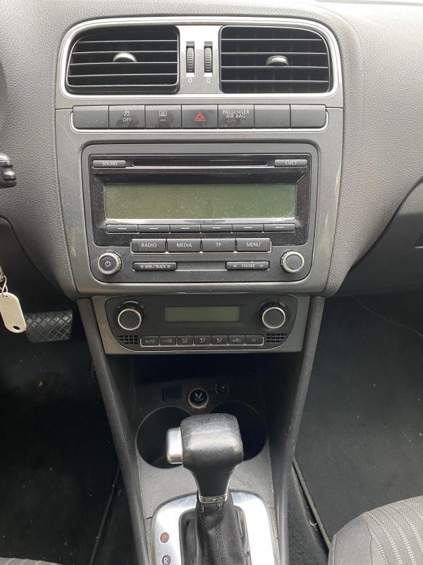 Volkswagen Polo 1.6tdi 90 Ch Dsg Sport ✅✅✅