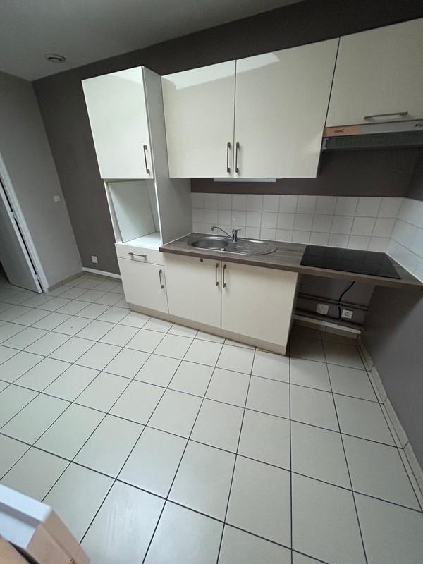 Appartement - 85 m² - 3 pièces