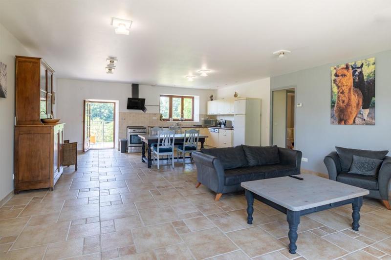 Maison - 590 m² - 16 pièces