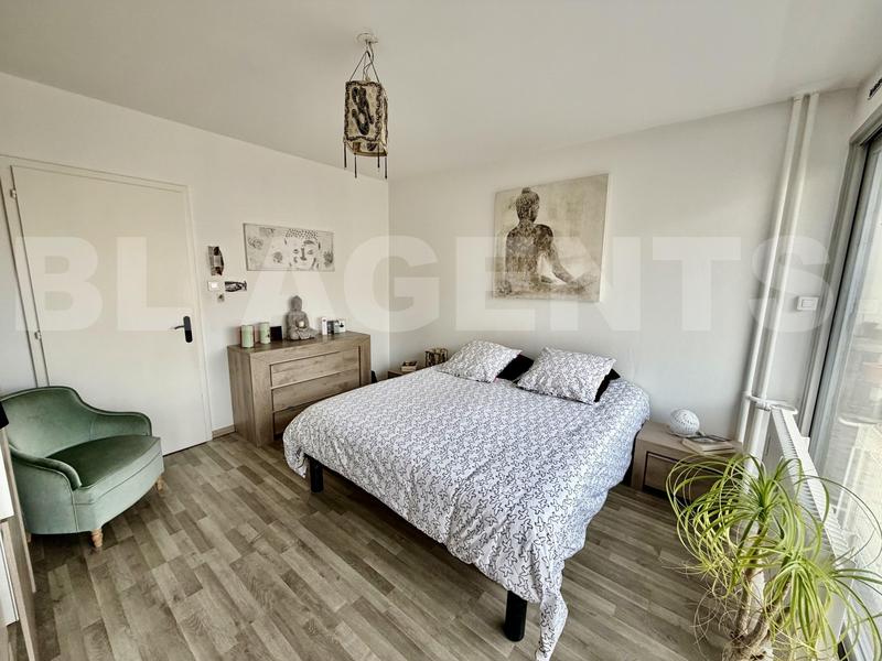 Appartement - 87 m² - 4 pièces