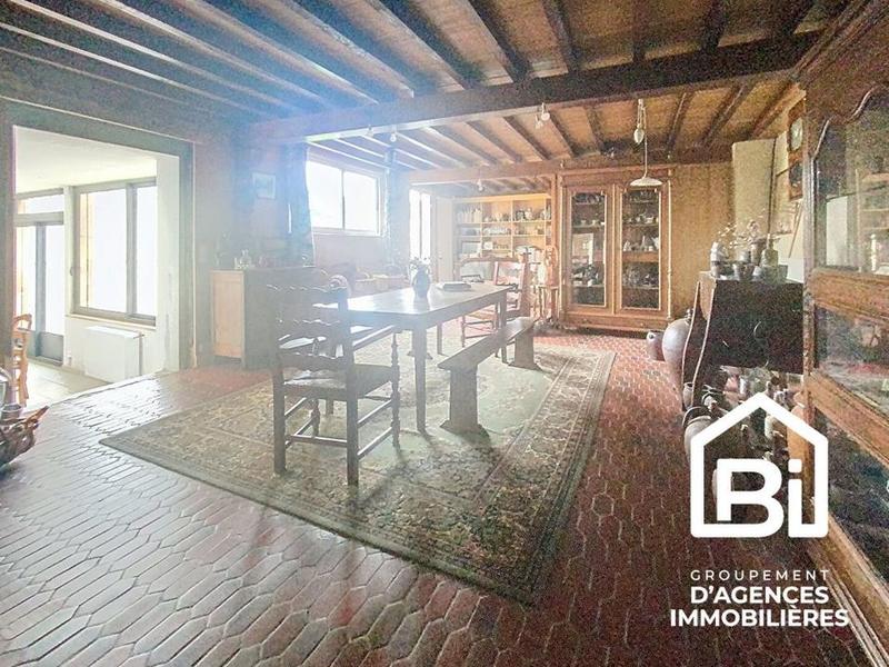 Maison de ville - 260 m² - 8 pièces