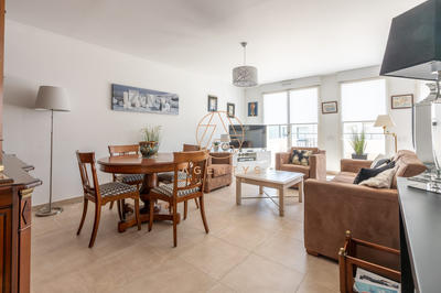 Appartement - 83 m² - 4 pièces