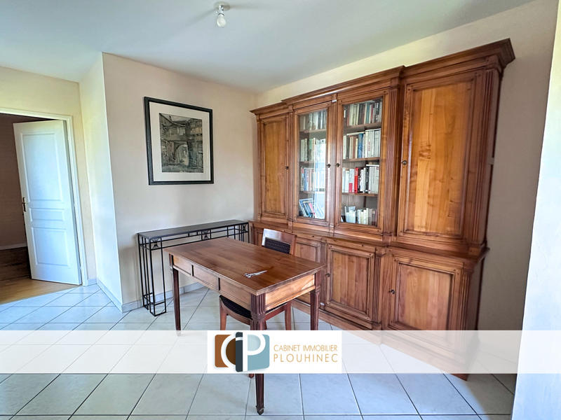 Appartement - 120 m² - 5 pièces