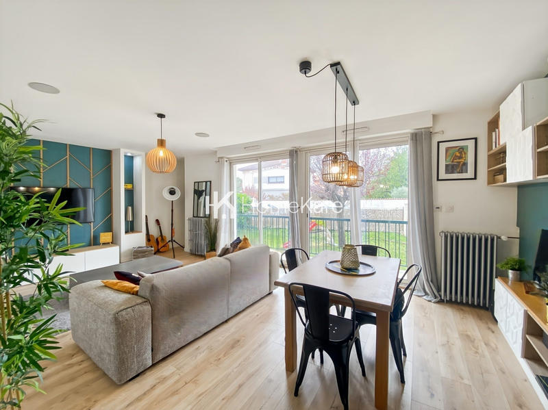 Maison - 100 m² - 4 pièces