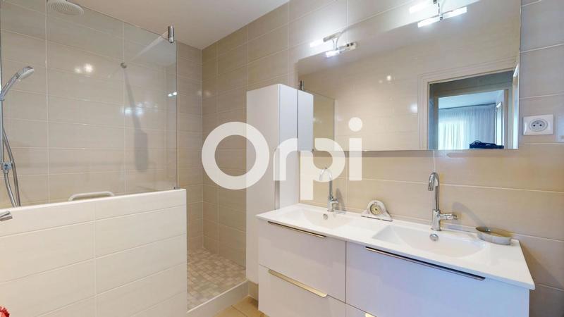 Appartement - 70 m² - 4 pièces