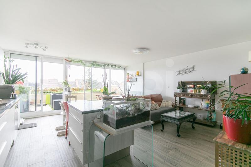 Appartement - 90 m² - 4 pièces