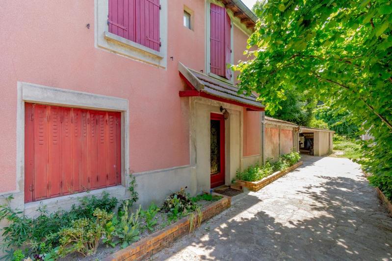 Maison bourgeoise - 255 m² - 9 pièces
