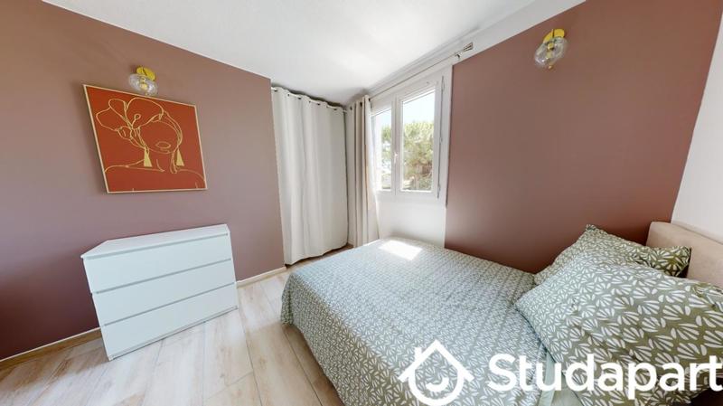 Chambre - 10 m² - 1 pièce