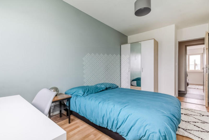 Appartement - 87 m² - 5 pièces