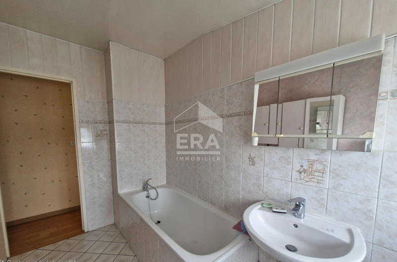 Maison - 83 m² - 4 pièces