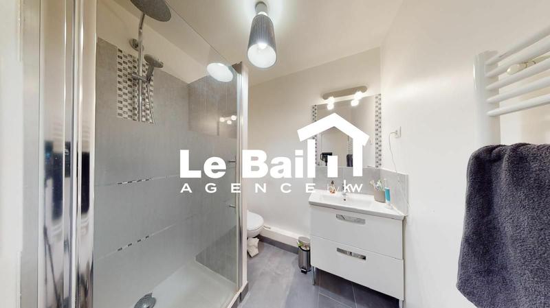 Appartement - 87 m² - 4 pièces