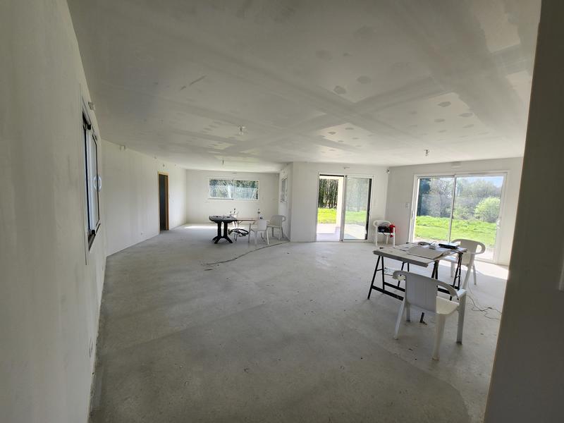 Maison - 150 m² - 5 pièces